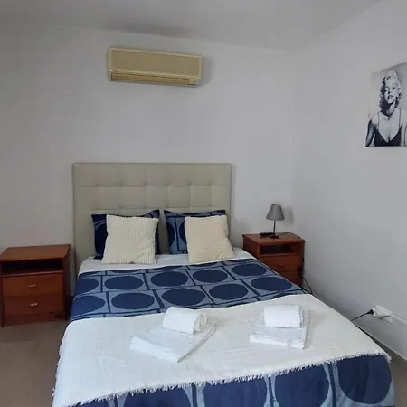 Guest house Downtown *