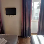 בית הארחה Downtown לאגוּ‏ש